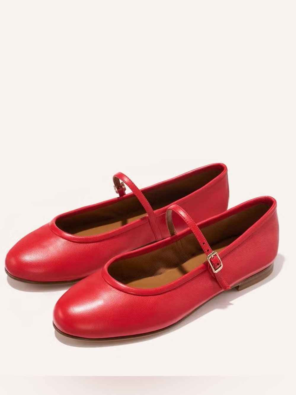 NWOB Margaux NY Red Demi Jane Size 37